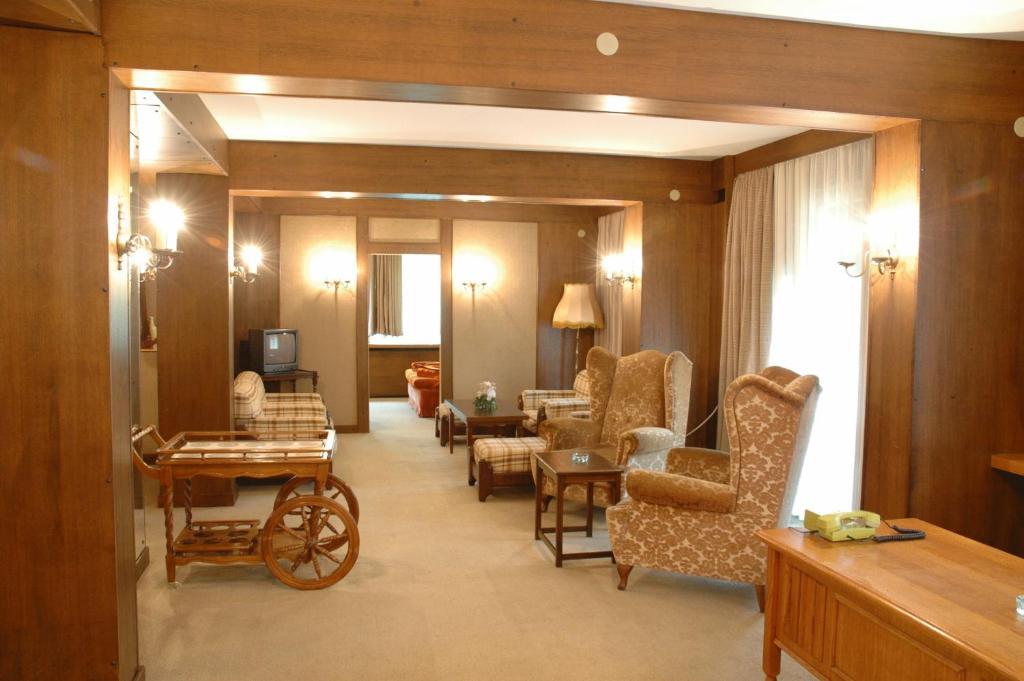 Sumarice Hotel Крагуевац Екстериор снимка