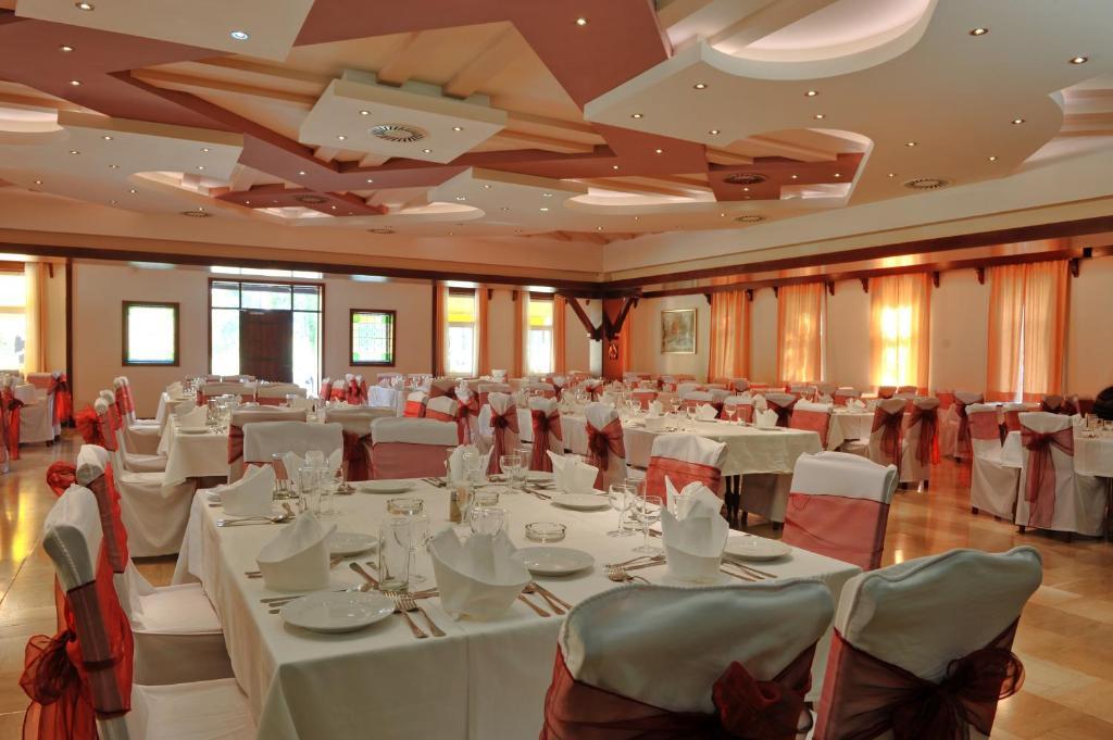 Sumarice Hotel Крагуевац Екстериор снимка