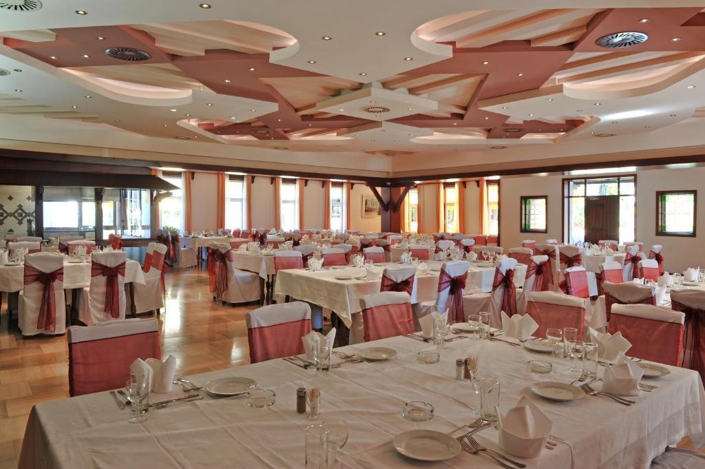 Sumarice Hotel Крагуевац Екстериор снимка